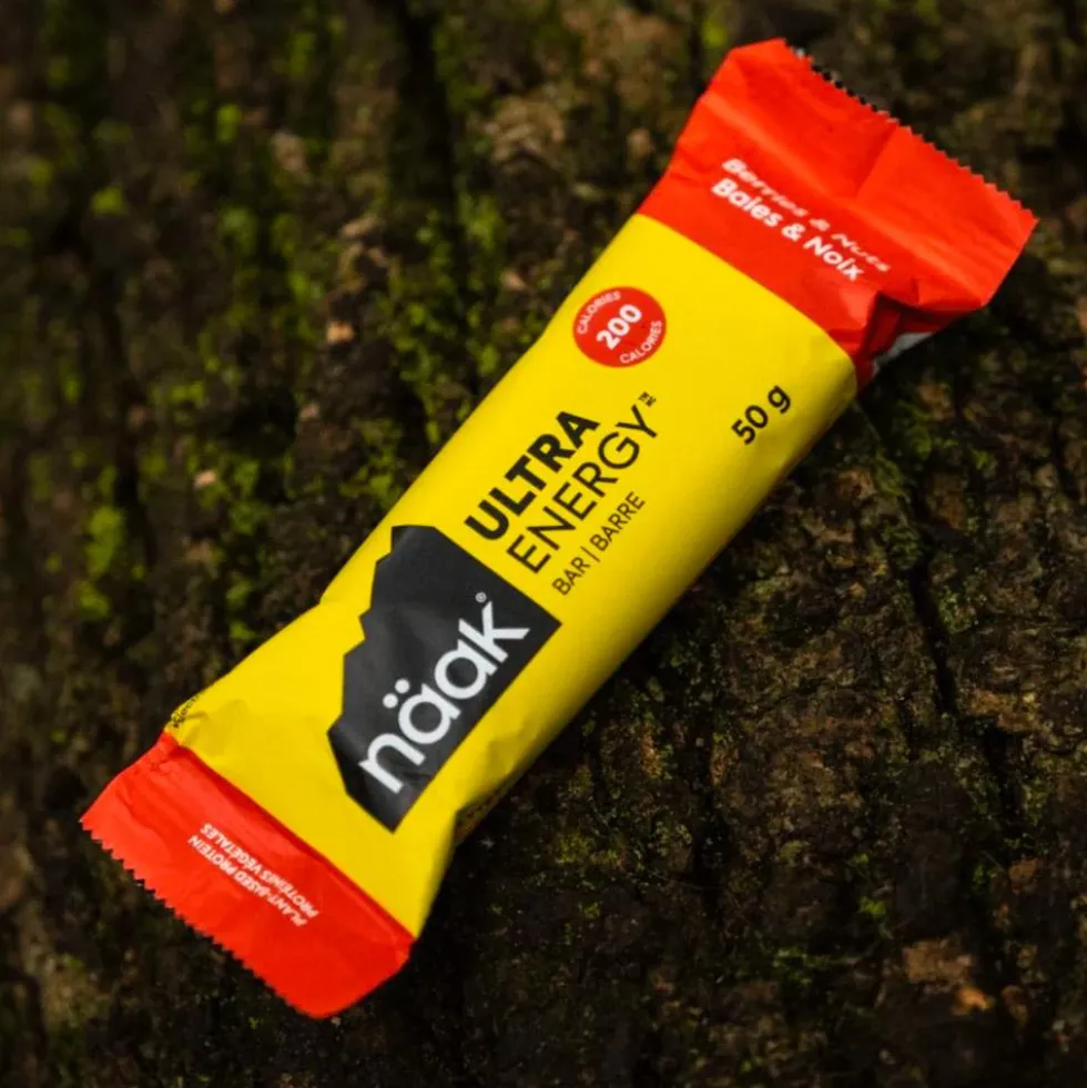 Barrette energetiche Naak Ultra Energy Bars 50 g. Baies & Noix
