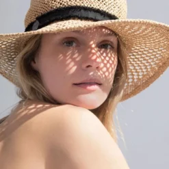 Cap Hurley Santa Rosa Floppy Hat