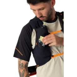 Gilet da trail Dynafit Alpine 15 Vest Black Out