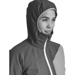 Giubbotto tecnico Ortovox Berrino Hooded Jkt W Ice Waterfall