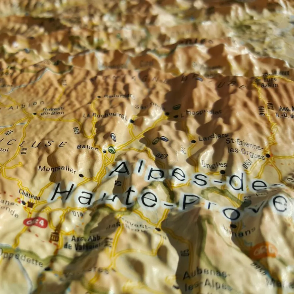 Les Massifs De Provence + Cornice