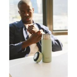 Mug Qwetch Théière Isotherme 400 ml Matt Vert Tilleul