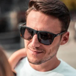 Occhiali da sole AZR Brad Noire Mate Ecaille Polarisant Gris