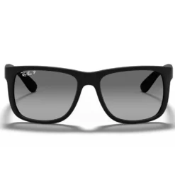 Occhiali da sole Ray Ban RB4165 Justin Classic Matte Rubber Black Light Grey Gradient Polar