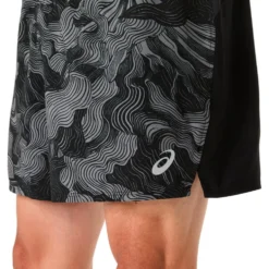 Pantaloncini da trail Asics Fujitrail All Over Print 5In Black Carbon Cream