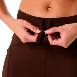 Pantaloncini da trail Asics Road High Waist 8 In Sprinter Coffee