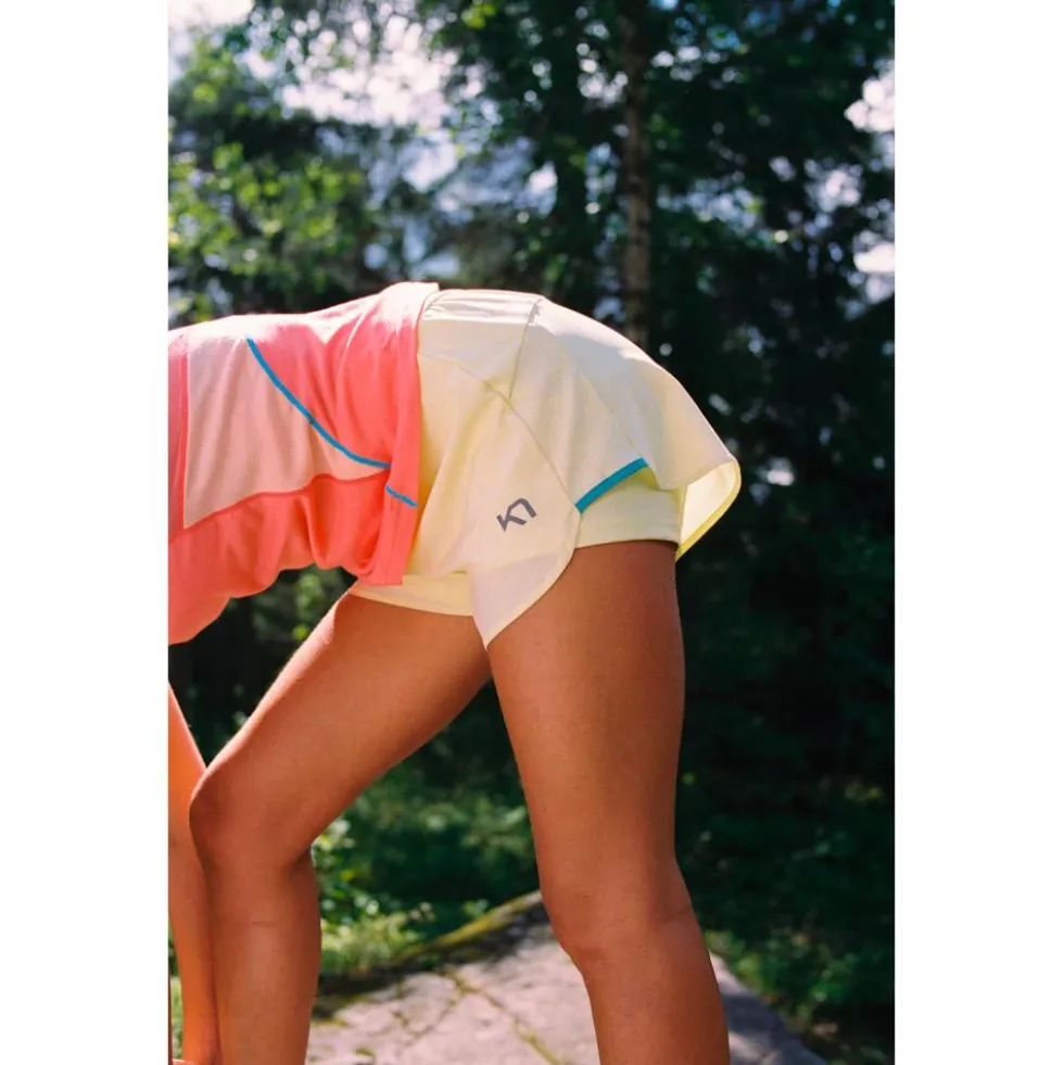 Pantaloncini da trail Kari Traa Mija Training Shorts Mellow Yellow