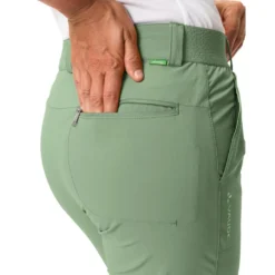 Pantaloncini da trekking Vaude Women's Farley Stretch Shorts Willow Green
