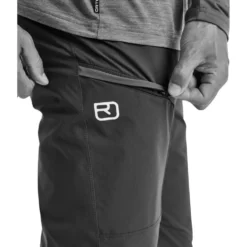 Pantaloni da trekking Ortovox Pelmo Pant M Black Raven