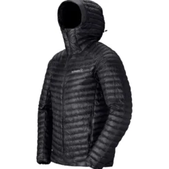 Piumino Norrona Trollveggen Down 800 Super Light Hood Caviar Black