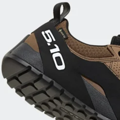 Scarpe da avvicinamento adidas Guidetennie Pro Gore-Tex Cardbo Ftwwht Cblack