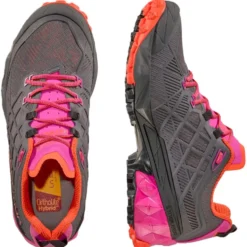 Scarpe da Fast Hiking La Sportiva Akyra II Woman Carbon Cherry Tomato