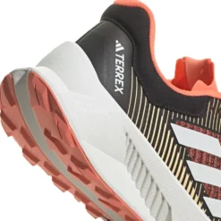 Scarpe da trail adidas Terrex Soulstride Flow W Core Black Crystal White Impact Orange