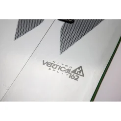Tavola snowboard Nitro Vertical
