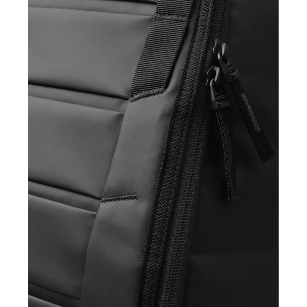 Zaino Db Hugger Backpack 25L Black Out