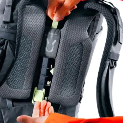 Zaino Deuter Aircontact Core 60+10 Black
